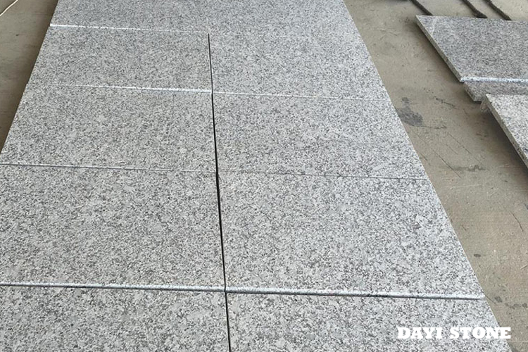 Flamed Granite Floor Tiles 20X30 Grey Granite Stone Design - Dayi Stone